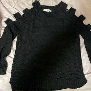 Very cute top. Only worn once!